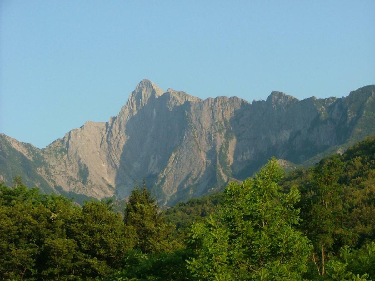 Monnalisa Apartment Castiglione di Garfagnana Bagian luar foto