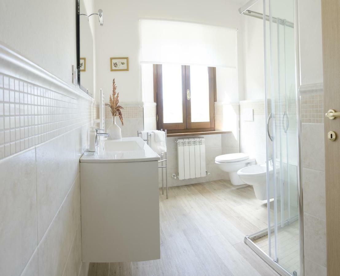 Monnalisa Apartment Castiglione di Garfagnana Bagian luar foto