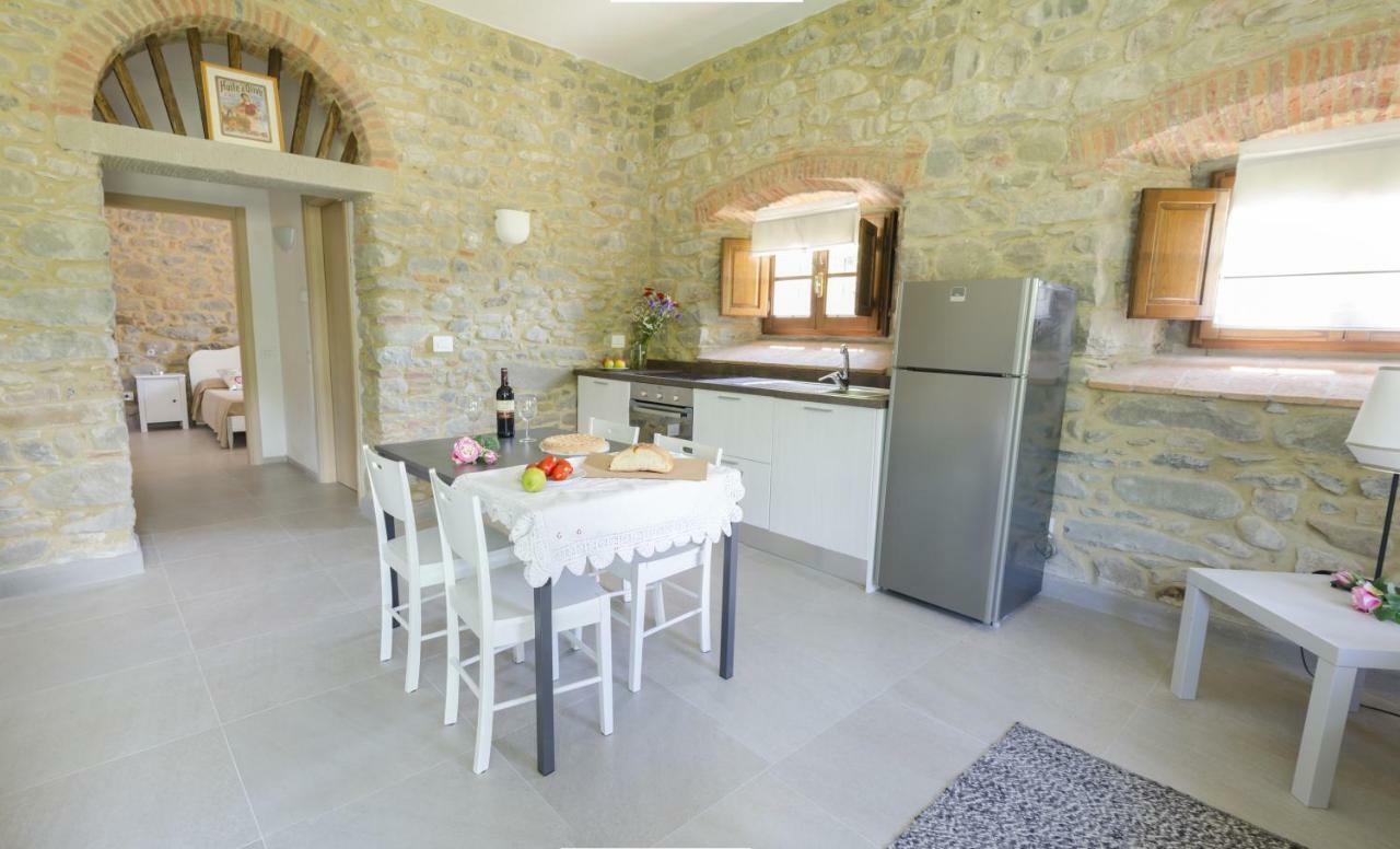 Monnalisa Apartment Castiglione di Garfagnana Bagian luar foto