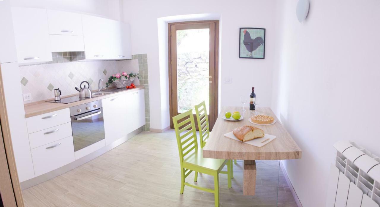 Monnalisa Apartment Castiglione di Garfagnana Bagian luar foto